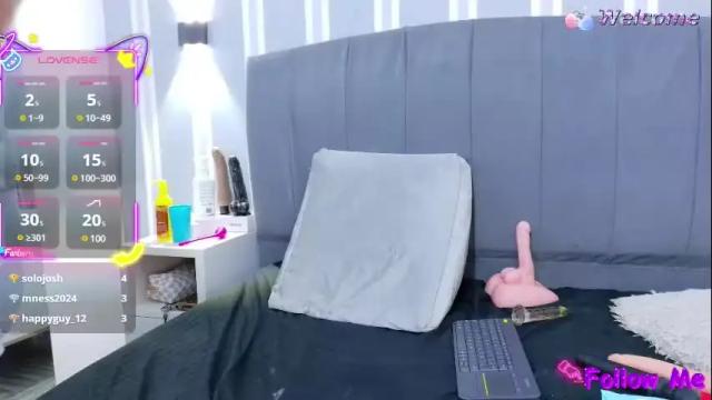 Image 2 of danielaa_a Stream on Chaturbate on 1 month ago