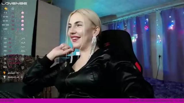 Image 10 of danielacooperx Stream on Chaturbate on 13 months ago