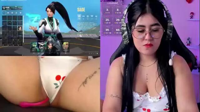 Image 3 of danielamendez__ Stream on Chaturbate on 1 month ago