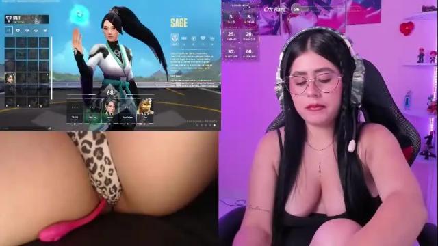 Image 6 of danielamendez__ Stream on Chaturbate on 22 days ago