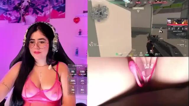 Image 7 of danielamendez__ Stream on Chaturbate on 13 days ago