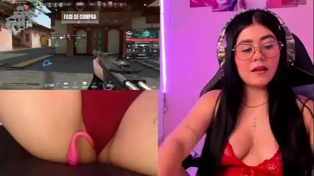 Image 12 of danielamendez__ Stream on Chaturbate on 4 days ago