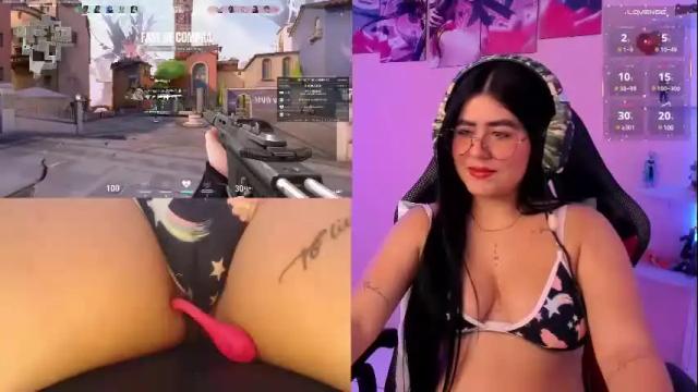 Image 2 of danielamendez__ Stream on Chaturbate on 2 days ago
