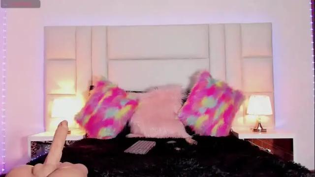 Image 10 of danielamorgan Stream on Chaturbate on 16 days ago