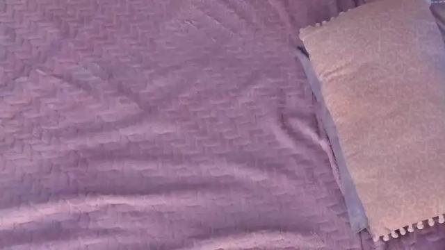 Image 7 of danielar5 Stream on Chaturbate on 24 months ago