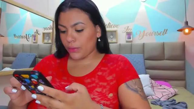 Image 3 of danielastone_ Stream on Chaturbate on 18 months ago