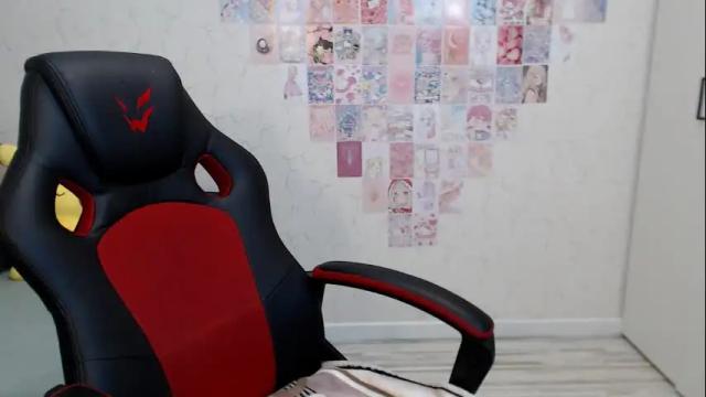Image 12 of daniella_martin Stream on Chaturbate on 1 month ago