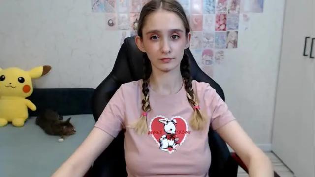 Image 12 of daniella_martin Stream on Chaturbate on 29 days ago