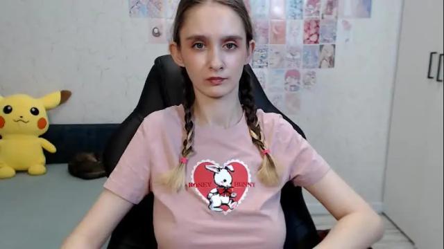 Image 3 of daniella_martin Stream on Chaturbate on 29 days ago