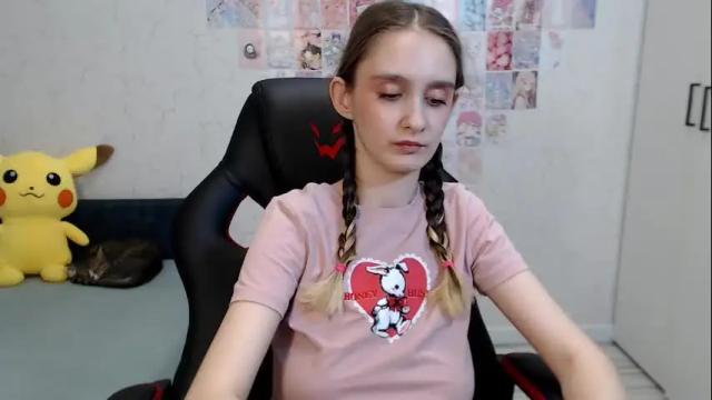 Image 8 of daniella_martin Stream on Chaturbate on 29 days ago