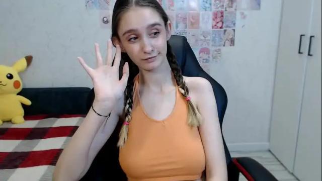 Image 6 of daniella_martin Stream on Chaturbate on 27 days ago