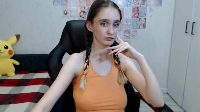 Image 7 of daniella_martin Stream on Chaturbate on 27 days ago