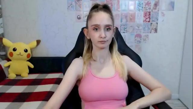 Image 12 of daniella_martin Stream on Chaturbate on 3 months ago