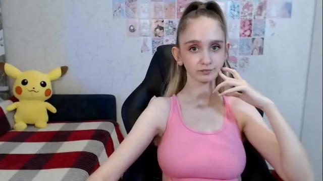 Image 2 of daniella_martin Stream on Chaturbate on 3 months ago