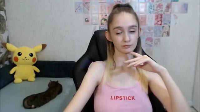 Image 3 of daniella_martin Stream on Chaturbate on 3 months ago