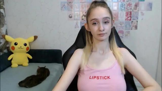 Image 4 of daniella_martin Stream on Chaturbate on 3 months ago
