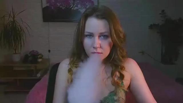 Image 12 of danielladalton Stream on Chaturbate on 15 months ago