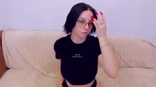 Image 3 of daniellamurphy Stream on Chaturbate on 17 months ago