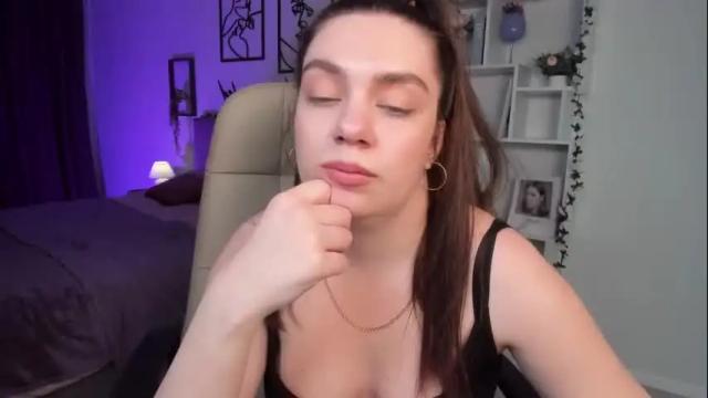 Image 2 of daniellasweet20 Stream on Chaturbate on 1 month ago
