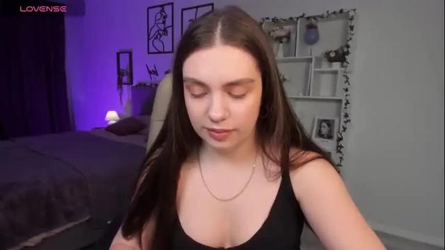 Image 10 of daniellasweet20 Stream on Chaturbate on 1 month ago