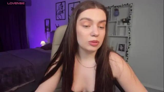 Image 3 of daniellasweet20 Stream on Chaturbate on 1 month ago