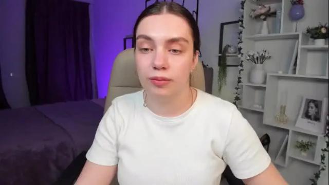 Image 11 of daniellasweet20 Stream on Chaturbate on 1 month ago