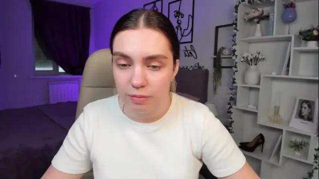 Image 2 of daniellasweet20 Stream on Chaturbate on 1 month ago