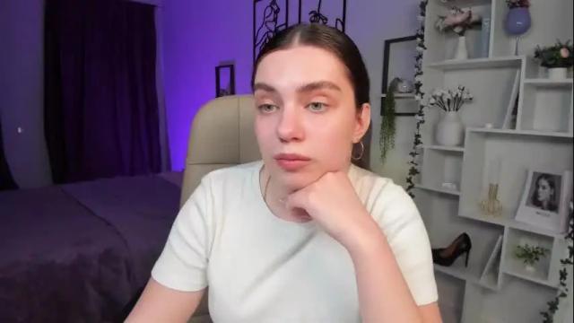 Image 8 of daniellasweet20 Stream on Chaturbate on 1 month ago