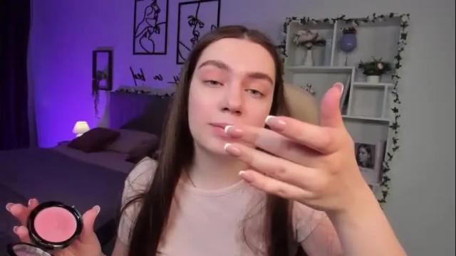 Image 2 of daniellasweet20 Stream on Chaturbate on 1 month ago