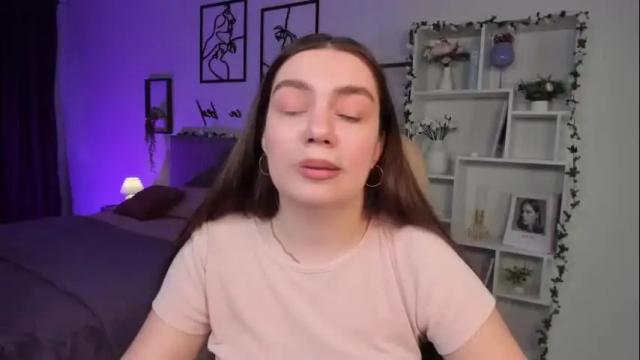 Image 4 of daniellasweet20 Stream on Chaturbate on 1 month ago