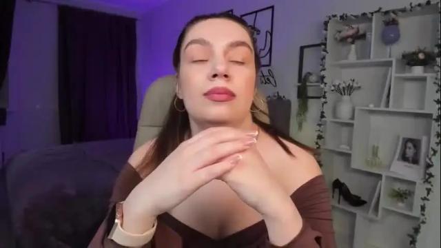 Image 2 of daniellasweet20 Stream on Chaturbate on 1 month ago