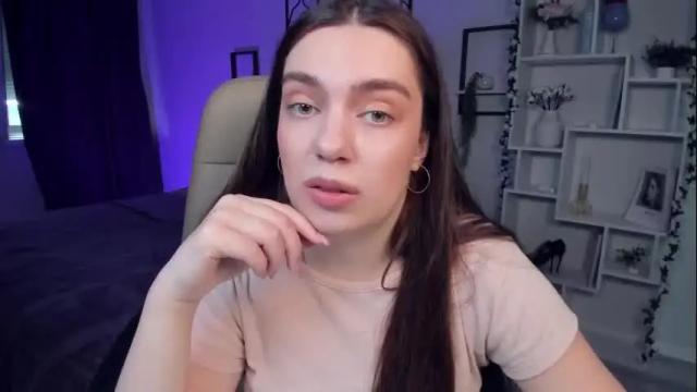 Image 4 of daniellasweet20 Stream on Chaturbate on 10 days ago