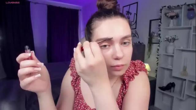 Image 3 of daniellasweet20 Stream on Chaturbate on 1 month ago