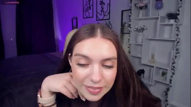 Image 10 of daniellasweet20 Stream on Chaturbate on 1 month ago