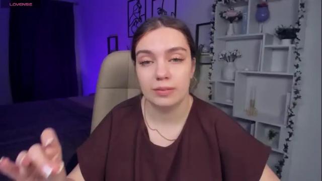 Image 2 of daniellasweet20 Stream on Chaturbate on 1 month ago