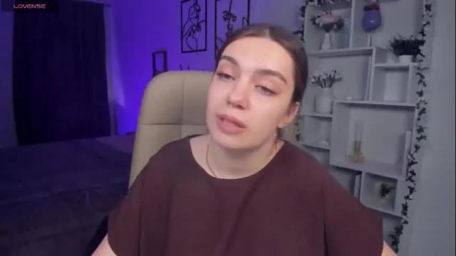 Image 3 of daniellasweet20 Stream on Chaturbate on 1 month ago