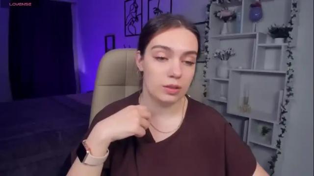 Image 4 of daniellasweet20 Stream on Chaturbate on 1 month ago