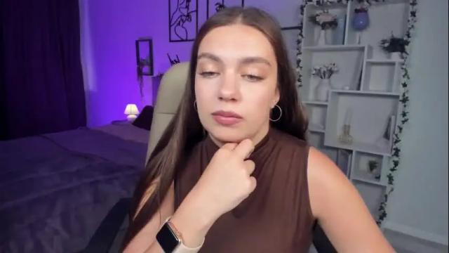 Image 3 of daniellasweet20 Stream on Chaturbate on 22 days ago