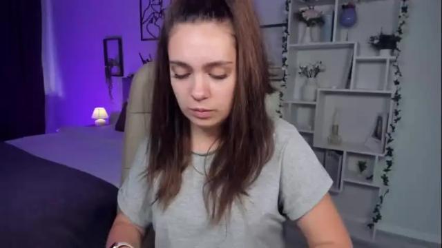 Image 2 of daniellasweet20 Stream on Chaturbate on 20 days ago