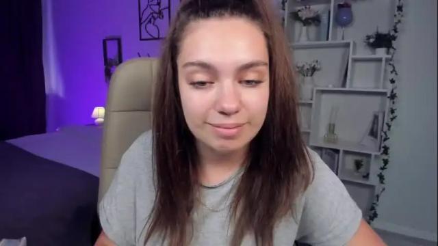 Image 3 of daniellasweet20 Stream on Chaturbate on 20 days ago