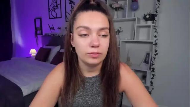 Image 7 of daniellasweet20 Stream on Chaturbate on 16 days ago