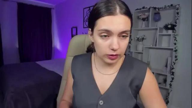 Image 4 of daniellasweet20 Stream on Chaturbate on 11 days ago