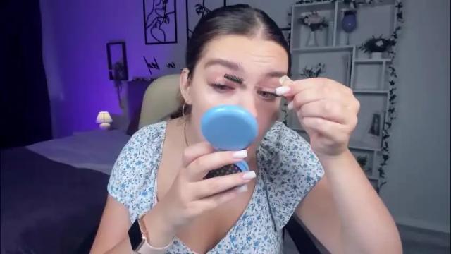 Image 4 of daniellasweet20 Stream on Chaturbate on 11 hours ago