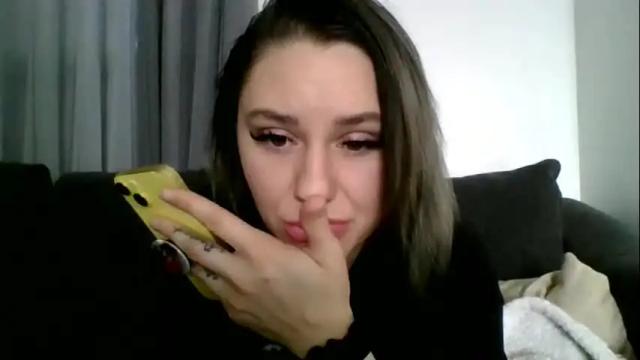 Image 12 of danielle2015 Stream on Chaturbate on 18 months ago