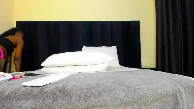 Image 2 of danielle_rock Stream on Chaturbate on 1 month ago