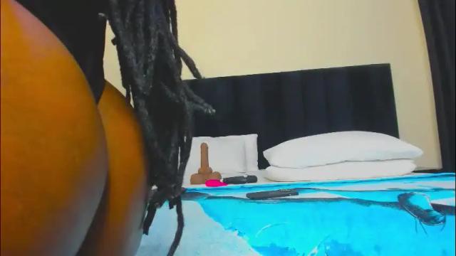 Image 10 of danielle_rock Stream on Chaturbate on 2 months ago