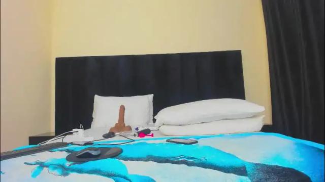 Image 3 of danielle_rock Stream on Chaturbate on 2 months ago