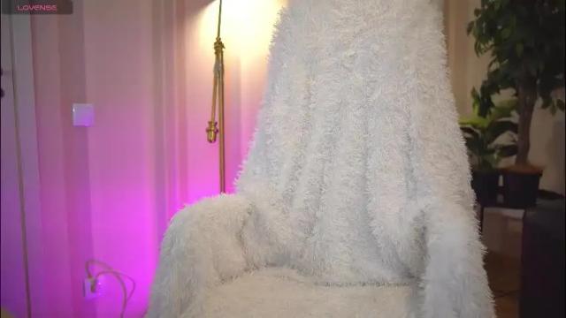 Image 12 of danielle_thomas Stream on Chaturbate on 23 days ago