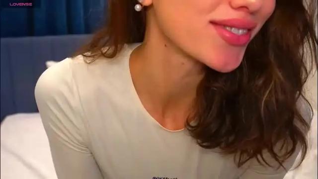 Image 4 of danielle_thomas Stream on Chaturbate on 21 days ago