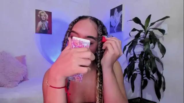 Image 12 of danii_jimenez Stream on Chaturbate on 1 month ago